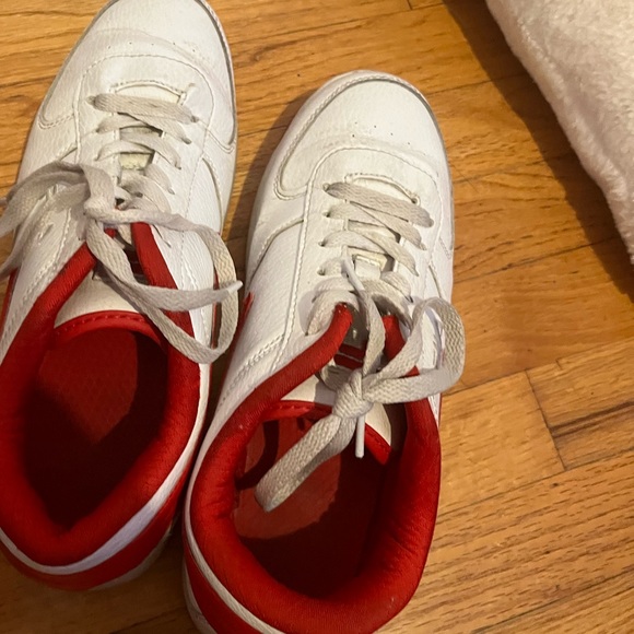 fila red and white sneakers🤍 - Picture 4 of 4